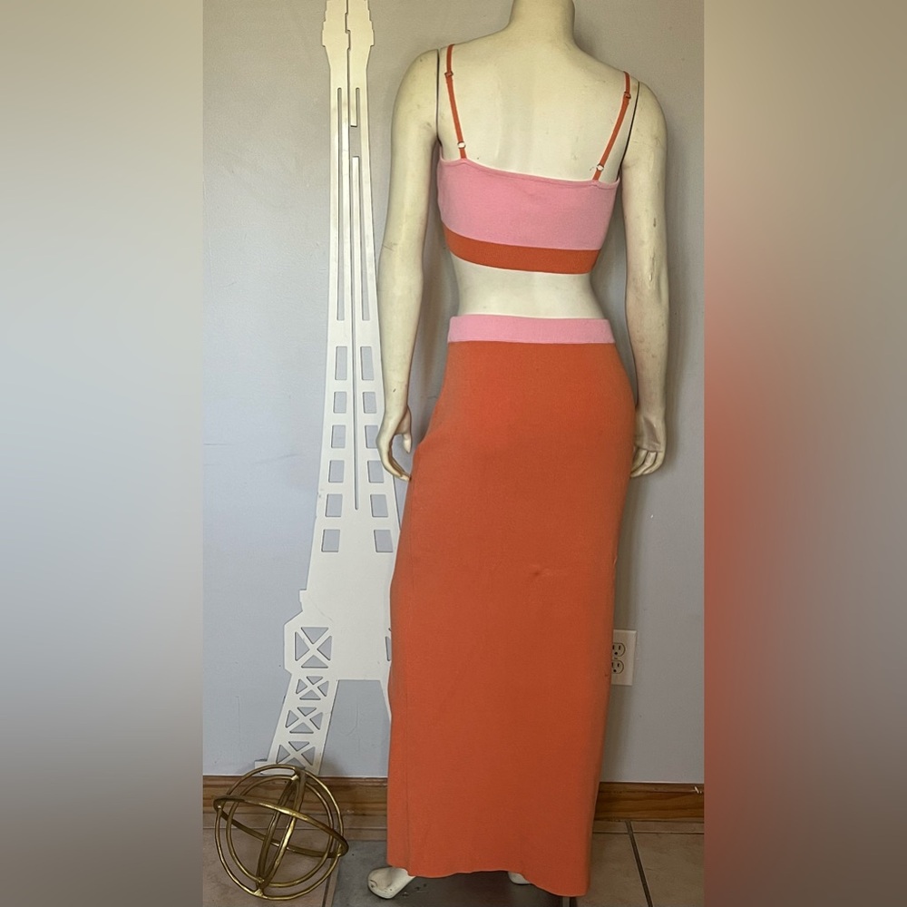 Colorblock Maxi Skirt - Pink and Orange
Never worn